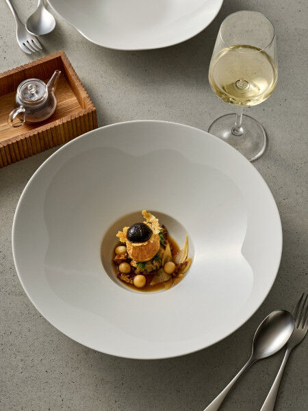 Schoenwald-Kumo-Velvet-Plates-04